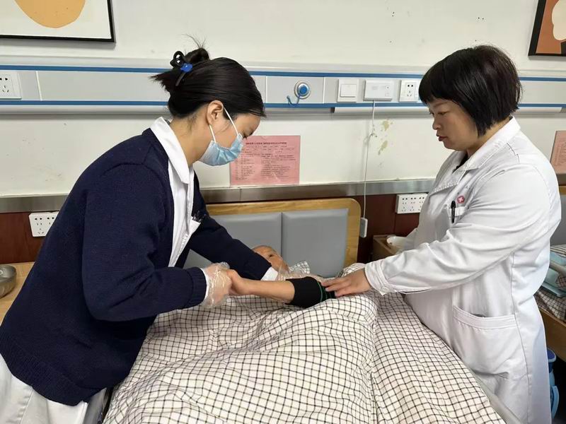 640_wx_fmt=jpeg&from=appmsg&tp=webp&wxfrom=5&wx_lazy=1